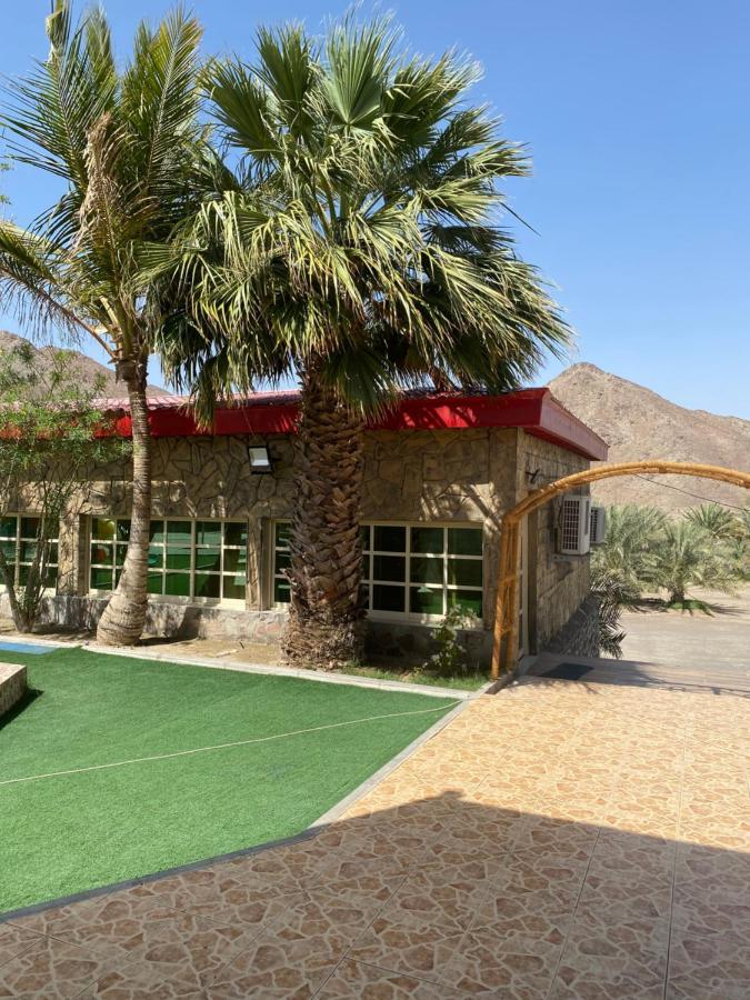 Villa Uae Farm à Qur Extérieur photo