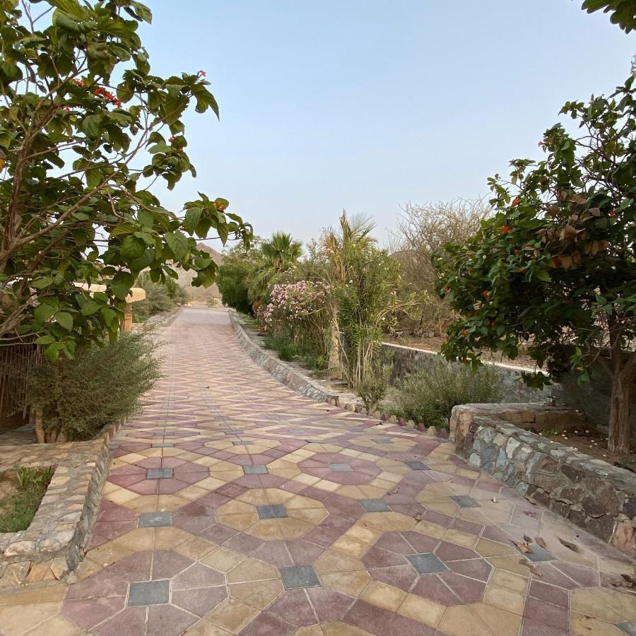 Villa Uae Farm à Qur Extérieur photo